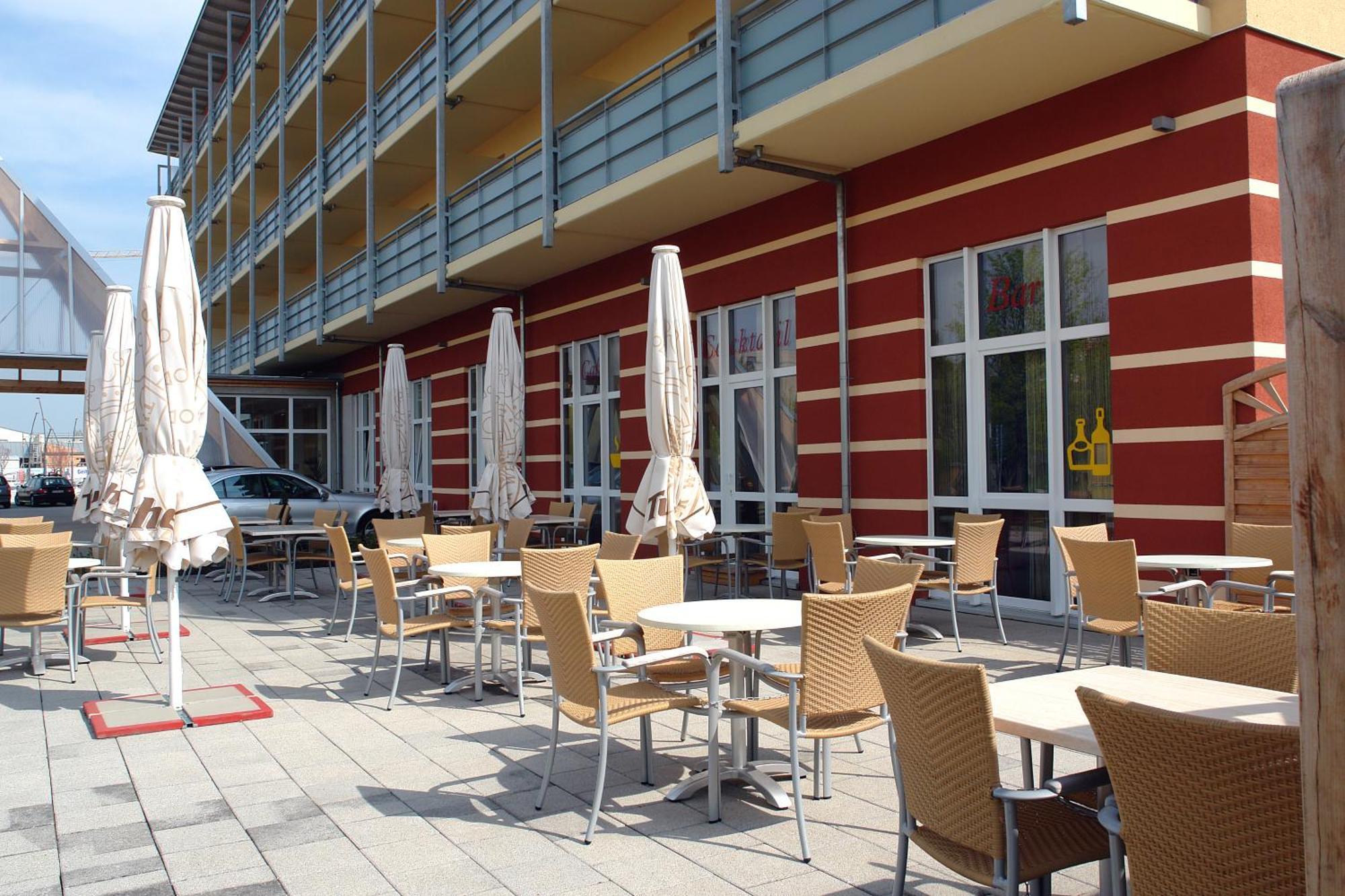 Kurhotel Pyramide Bad Windsheim Exterior foto