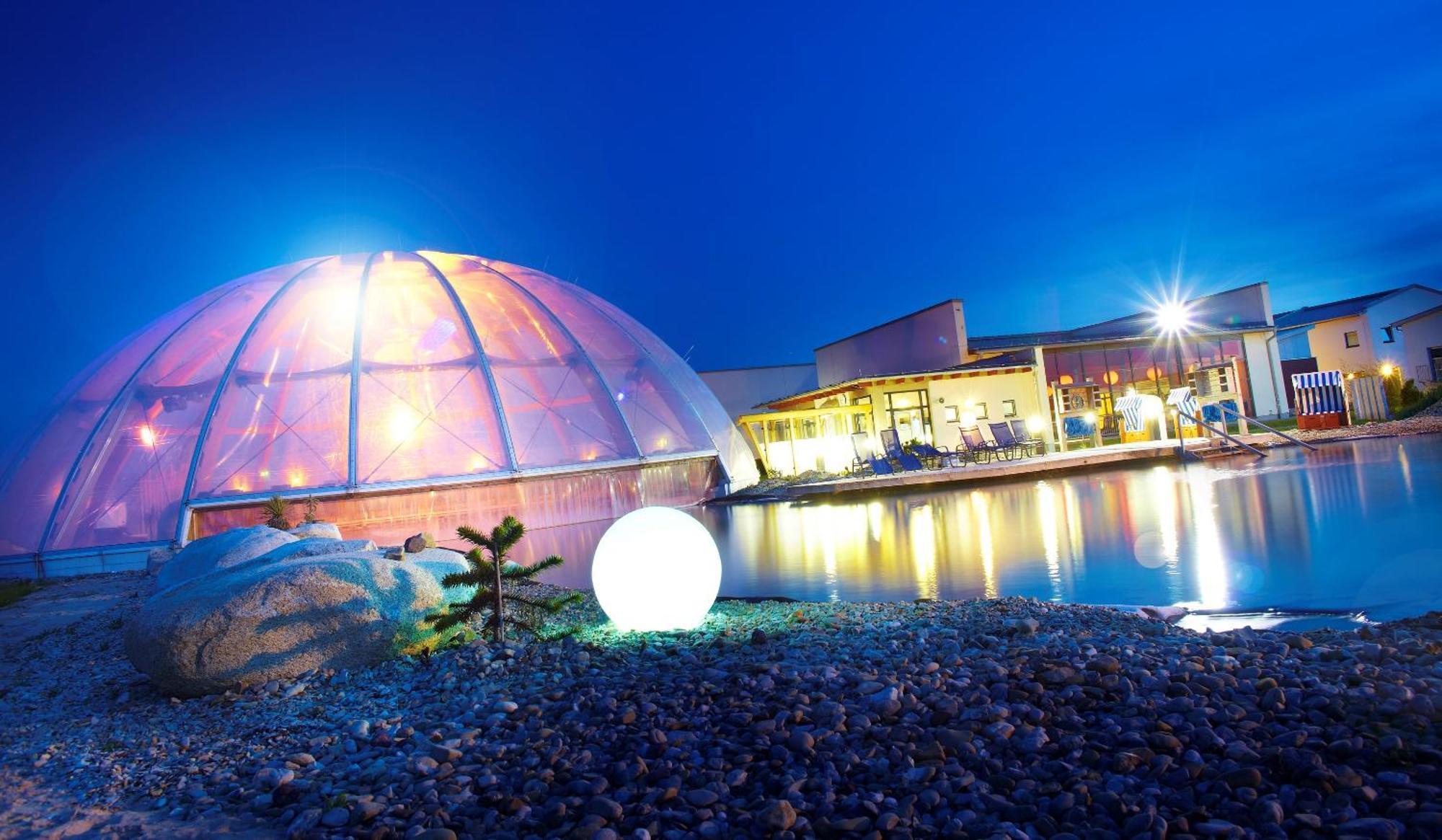 Kurhotel Pyramide Bad Windsheim Exterior foto